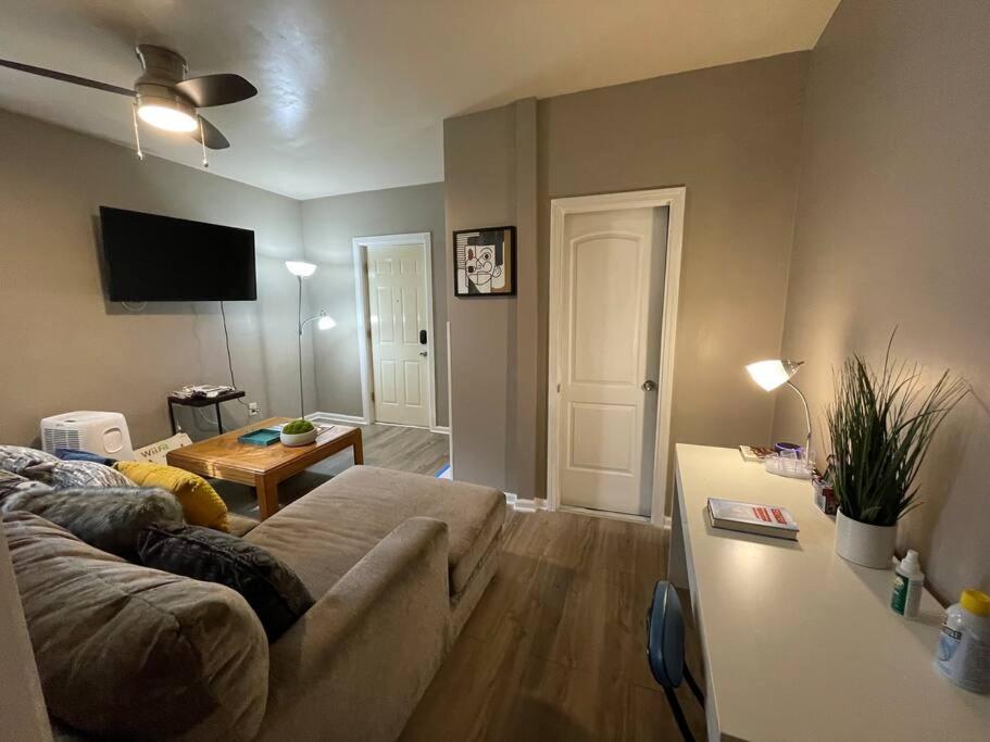 Red Line Guest House Apartment Corporate Housing Chicago Ngoại thất bức ảnh